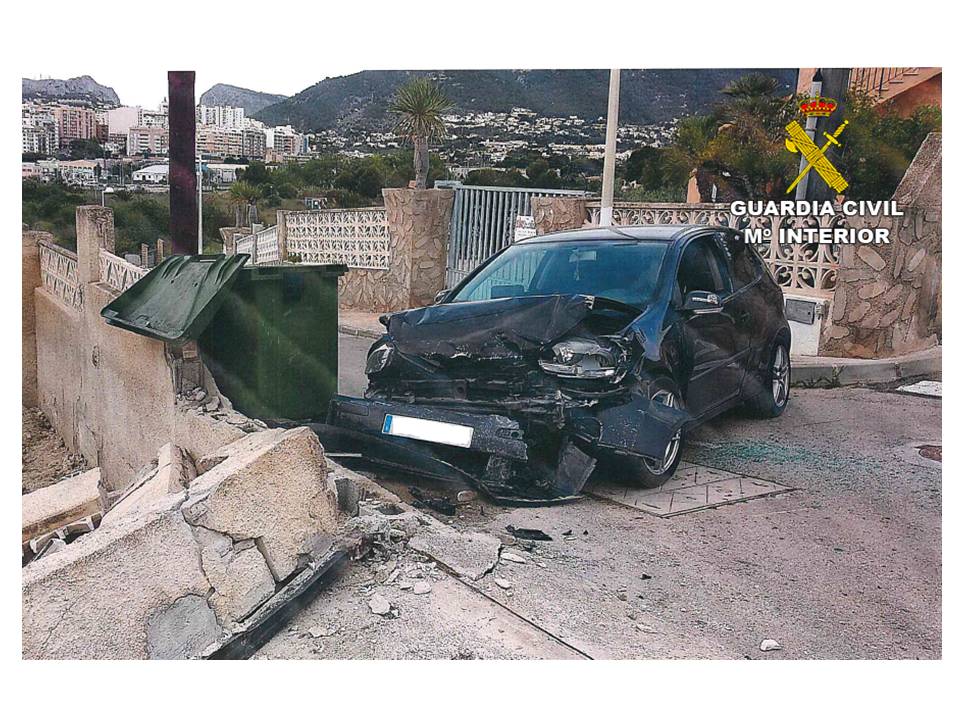 vehiculo siniestrado en calp