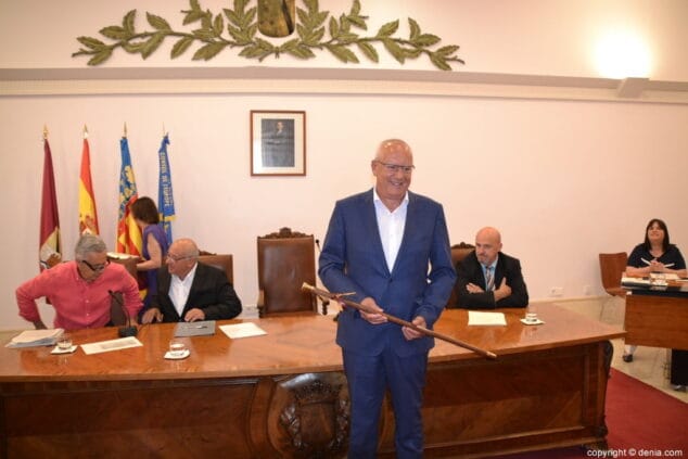 vicent grimalt es elegido alcalde de denia