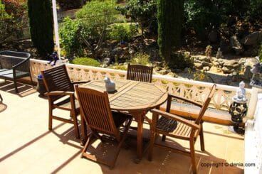 Casa con jardín en Dénia – Casas Singulares