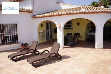 Chalet con piscina en Pego – Stella Inmo Consulting