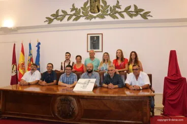 cargos moros y cristianos con el cartel de 2019