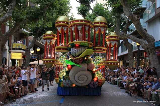 carrozas denia 2019 falla campaments 4