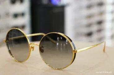 Comprar gafas Linda Farrow Dénia