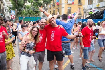 Los dianenses dan la bienvenida a las fiestas