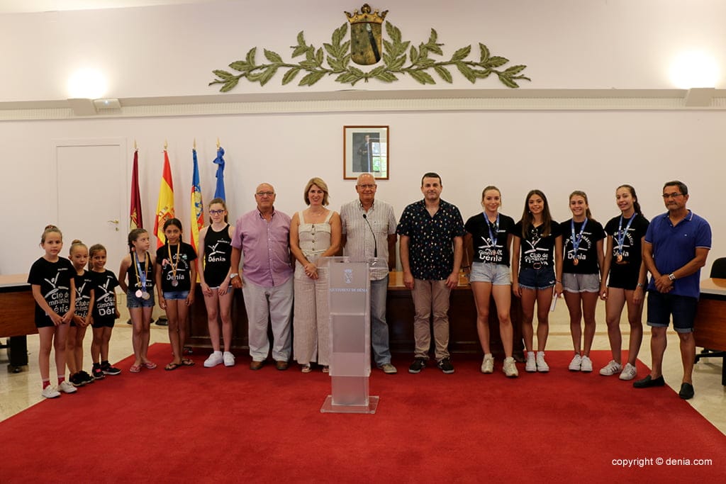 recepcion del club gimnastica denia en el ayuntamiento