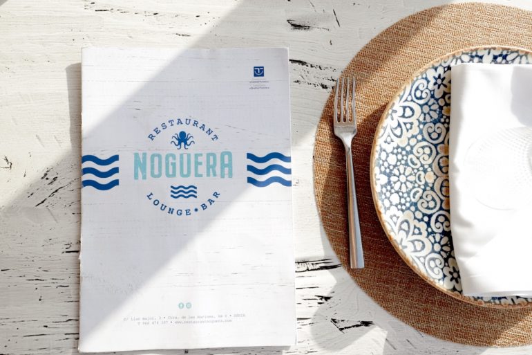 Menjar mirant al mar a Dénia - Restaurant Noguera