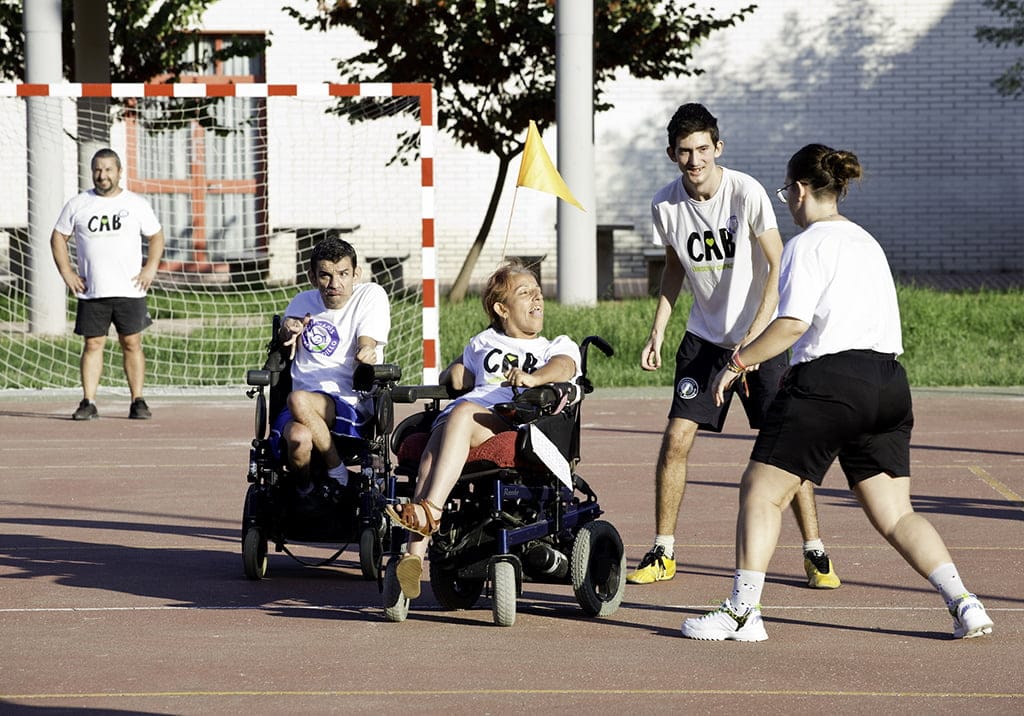 Más de 50 deportistas participan en el torneo de fútbol adaptado de Condenados al Bordillo 2 campeonato de futbol adaptado de condenados al bordillo 05