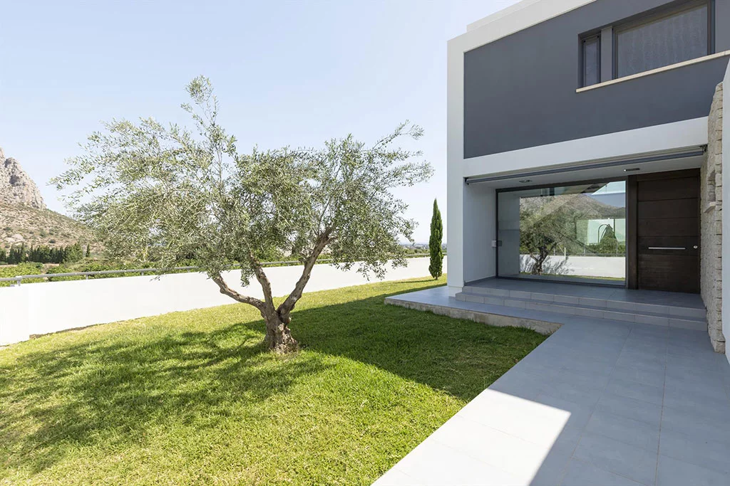 Casa con jardín para vacaciones en Dénia – Quality Rent a Villa