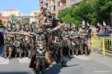 Desfile de gala de Moros y Cristianos 2019 01