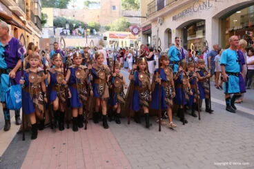 Desfile infantil de Moros y Cristianos 2019 02