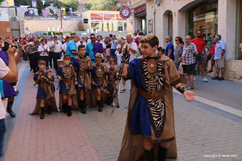 Desfile infantil de Moros y Cristianos 2019 03