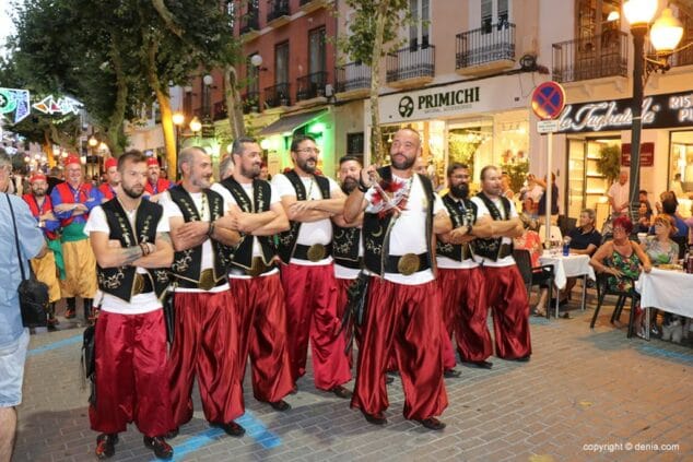 desfile previo a la recepcion mora 06