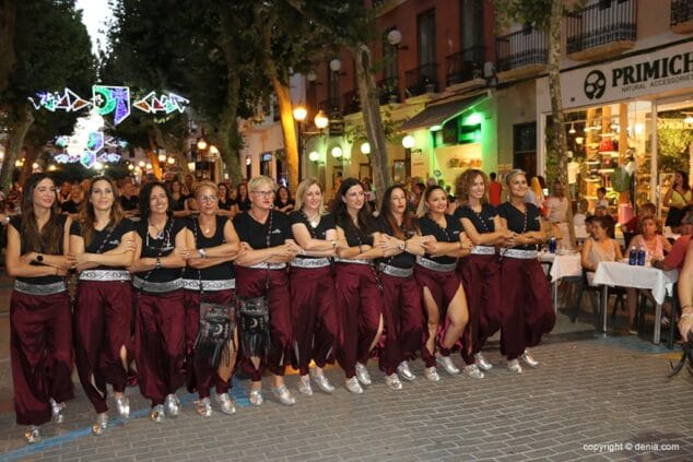 desfile previo a la recepcion mora 10