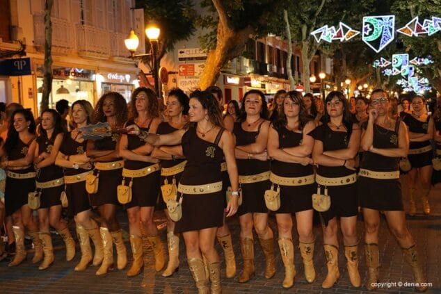 desfile previo a la recepcion mora 29