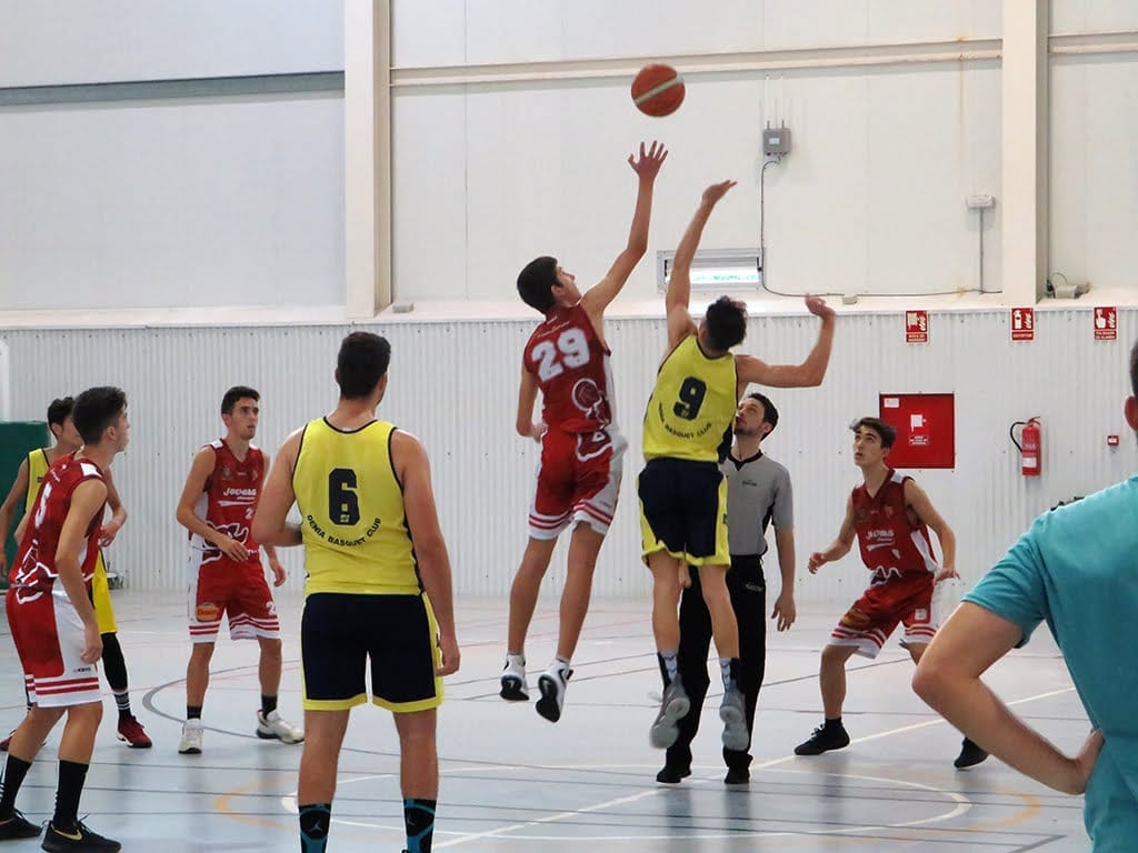 Buen arranque de los equipos del Dénia Basquet en la fase de ascenso 1 junior masculino vence a almassera