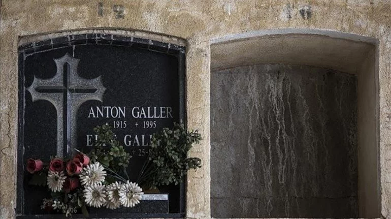 Tombstone of Anton Galler in the cemetery of Dénia