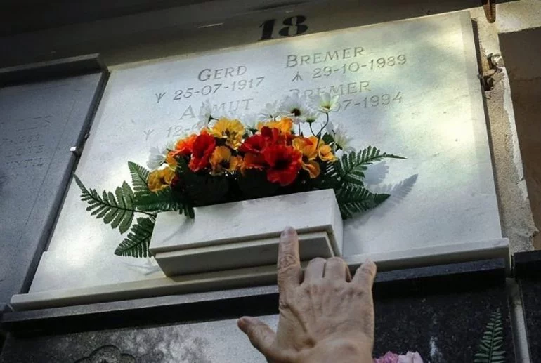 Lápida de Gerd Bremer en el cementerio de Dénia