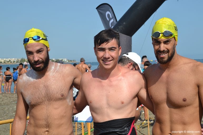 Miguel Bou junto a Joan Muñoz y Jesús Bergua