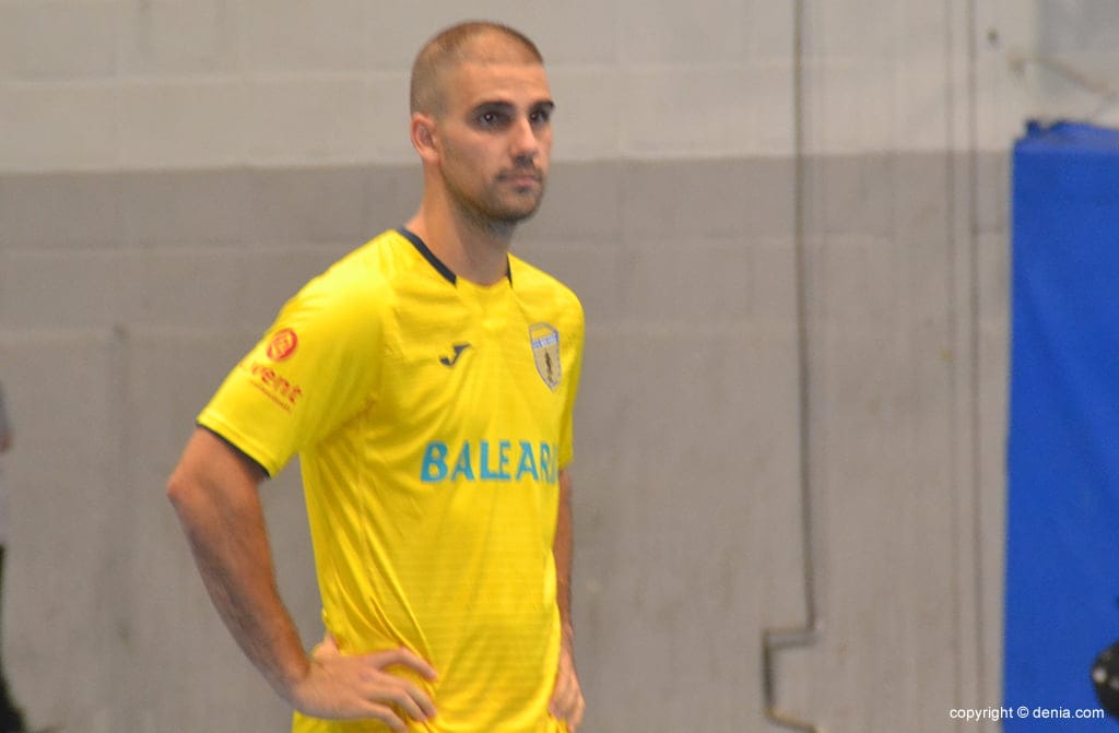 El CFS Mar Dénia plantó cara al conjunto del Orchies Pevele (2-4) 3 miguel marin durante el partido