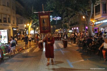 Milagro de la niebla y desfile final 39