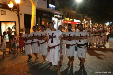 Milagro de la niebla y desfile final 52