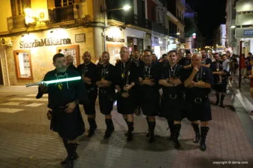 Milagro de la niebla y desfile final 64