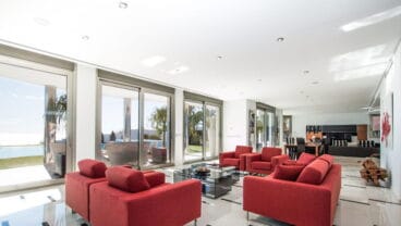 Salón villa de lujo en Moraira – Fine & Country Costa Blanca Norte