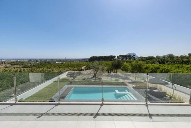 vistas al montgo chalet en alquiler quality rent a villa