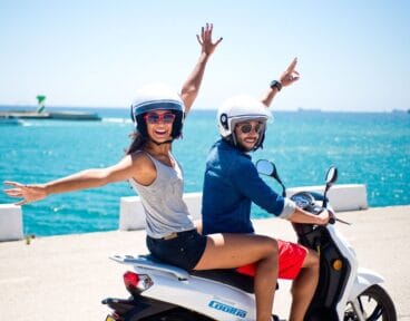 alquilar moto en formentera con balearia