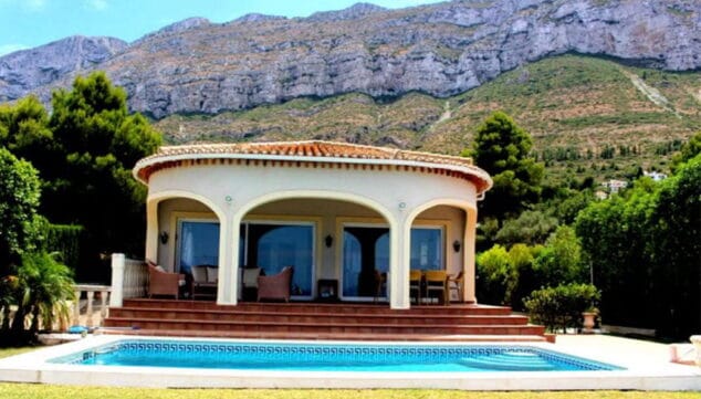 chalet venta denia en el montgo