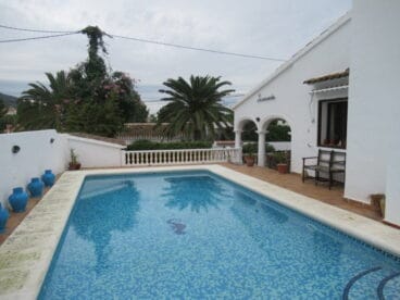 exterior chalet en venta en denia