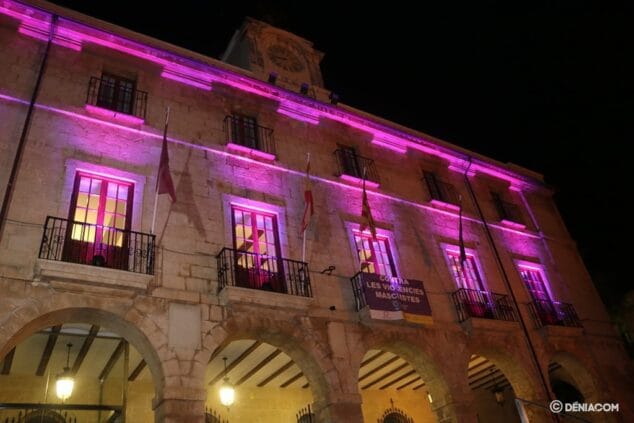 fachada del ayuntamiento