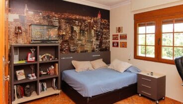 Habitación en un chalet en venta en la zona Troyas de Dénia – Lluna Dénia