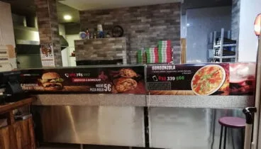 Interior de la pizzería Taormina en Dénia