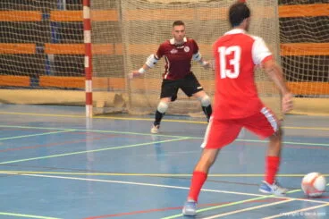 lluis llinares marcant el tercer gol