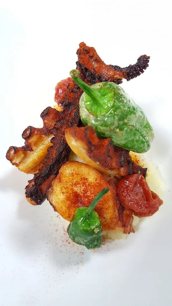 Plato de pulpo - Restaurante Punta Negra Hotel Les Rotes