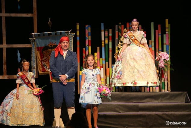 presentacion fallera mayor infantil martina gimeno neus suarez