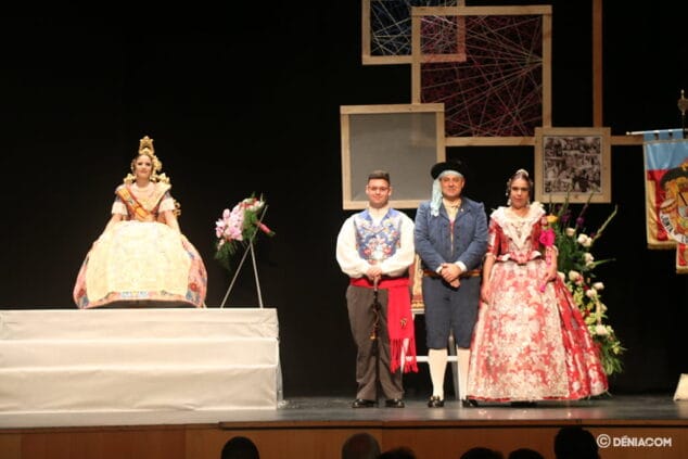 presentacion fallera mayor safir malonda falla camp roig