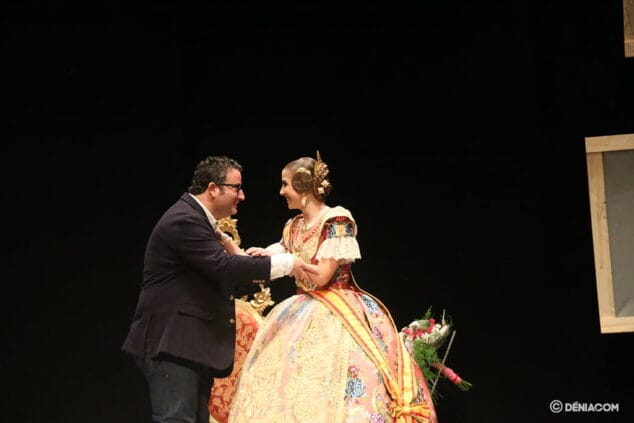 presentacion fallera mayor safir malonda oscar mengual