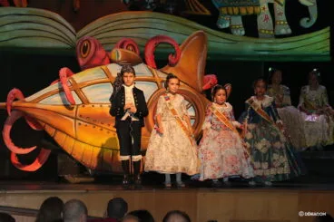 Presentación Infantil Falla Baix La Mar Presidente y Comisión Infantil 6