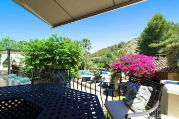 Terraza en una villa exclusiva muy cerca de Dénia – Aguila Rent a Villa
