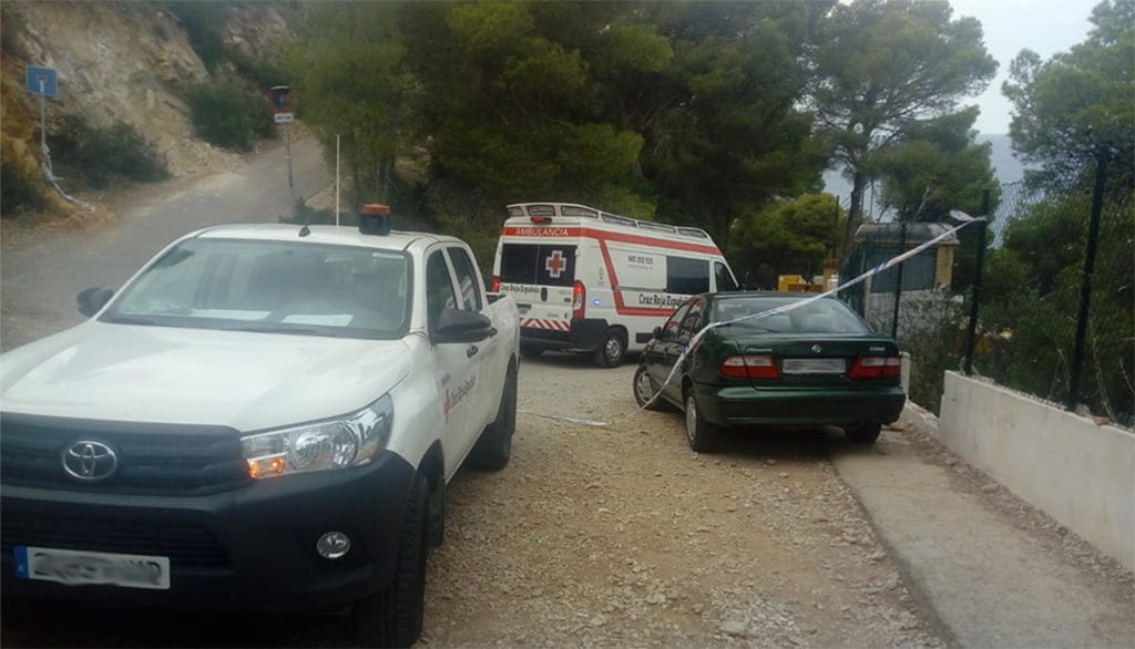 Imagen: Traslado en ambulancia de la herida al hospital