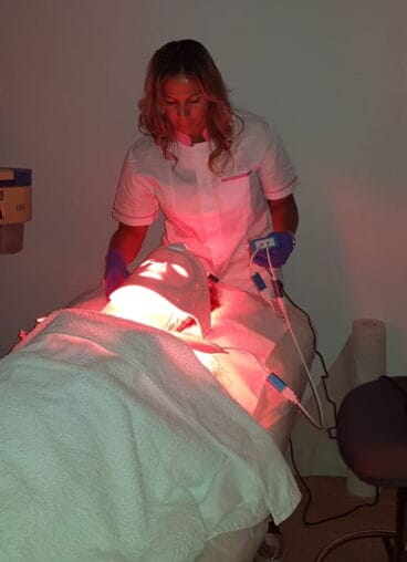 Terapia fotobiodinámica  – Clínica Doctora Flores de Apodaca