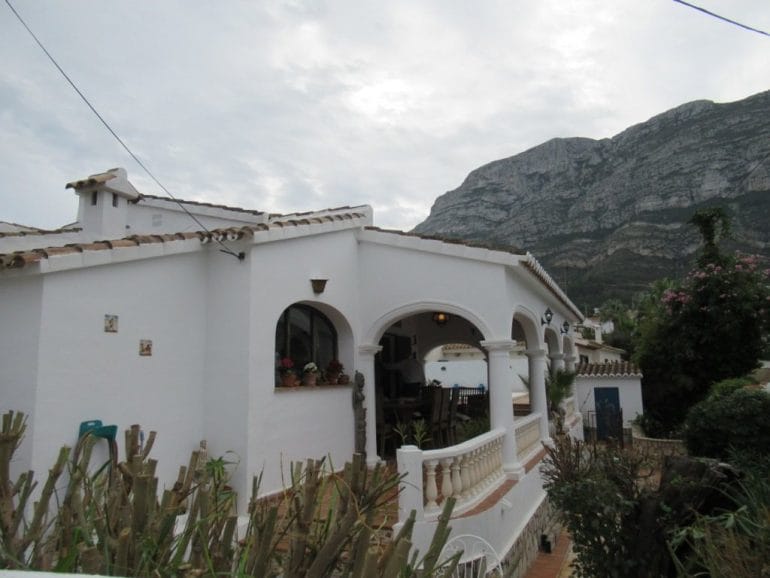 Villa en venta en Dénia - Abbey Properties