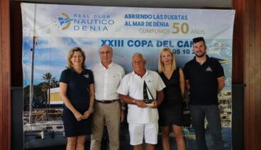 Cafés Granell recibe su trofeo