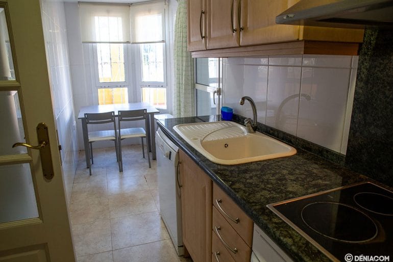 Cocina en un apartamento en venta en Jávea - Casas Singulares