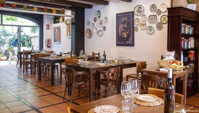 comedor decoracion arrels denia