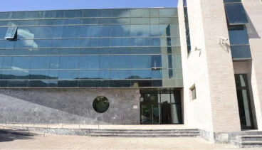 entrada del juzgado de denia