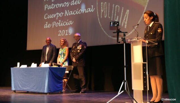 La Policía Nacional valora positivamente su trabajo anual durante el acto de honor 2 escenario del acto de la policia nacional