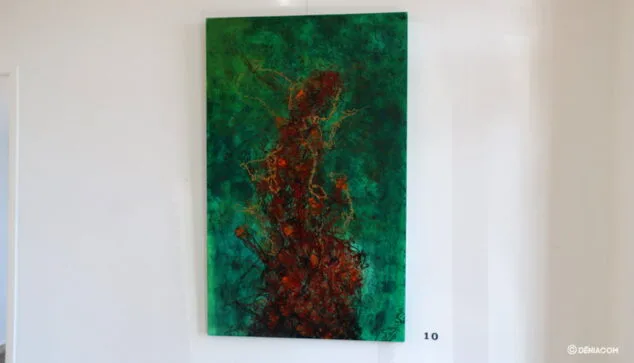 Juan Caravaca: "Los cuadros son ventanas que ponemos en casa a la imaginación" 7 exposicion de juan caravaca en marina de denia 04